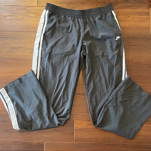 Nike Pants - Nike Grey White Stripe Athletic Pants